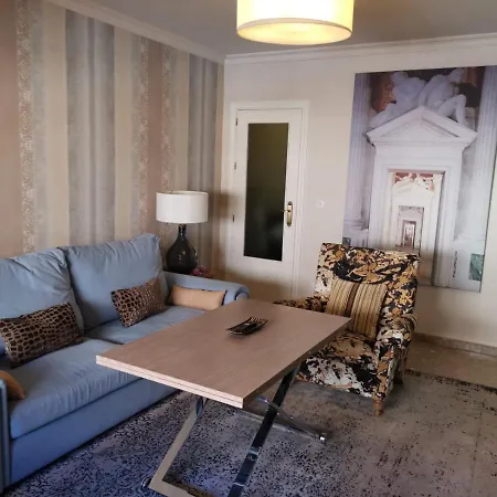 Cream Mrz Херес-де-ла-Фронтера