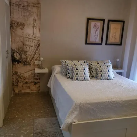 Cream Mrz Appartement *